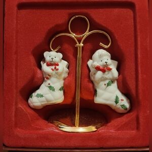Charming Lenox Christmas Stocking Teddy Bears Holiday Salt & Pepper Shakers NWOT